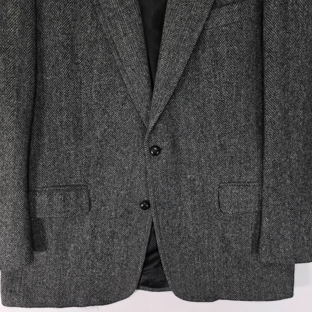 VTG Towncraft Men's Tweed Sport Coat Blazer Two Button Gray Herringbone Wool 42R